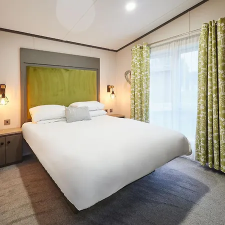 Happy Days With Hot Tub Дом отдыха